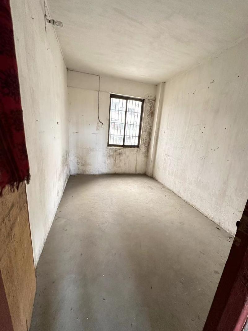 广州市番禺区市桥镇水边屋下街