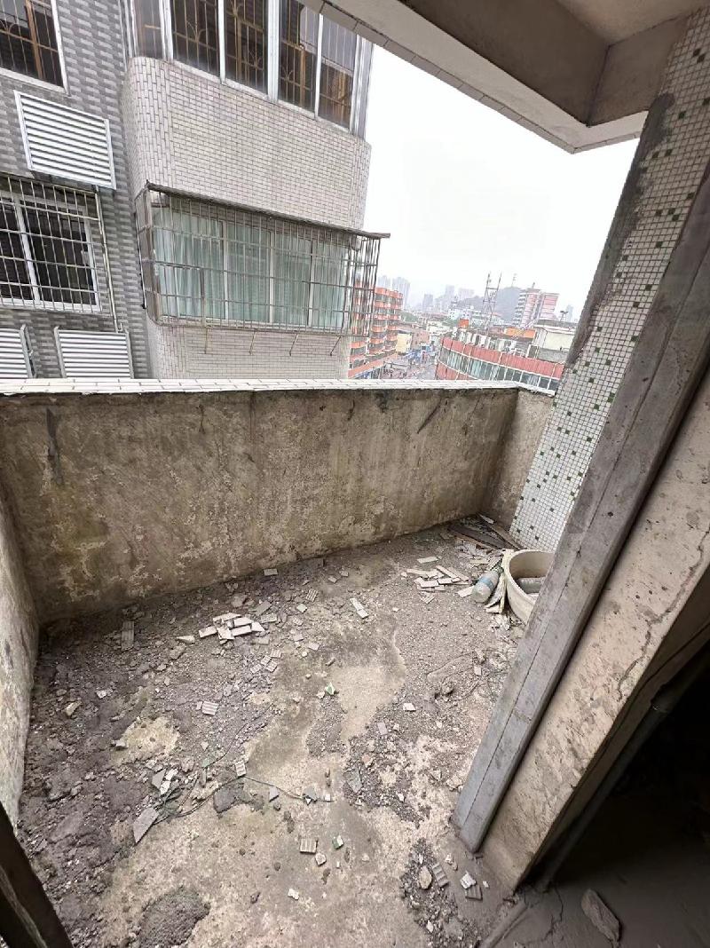 番禺区市桥镇沙头捷进西路金碧楼7楼